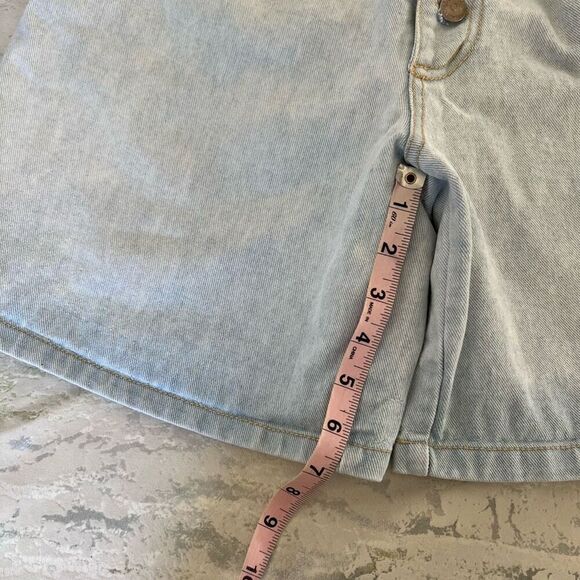 Denim Republic Vintage Pleated Front High Rise Denim Shorts - Picture 3 of 11